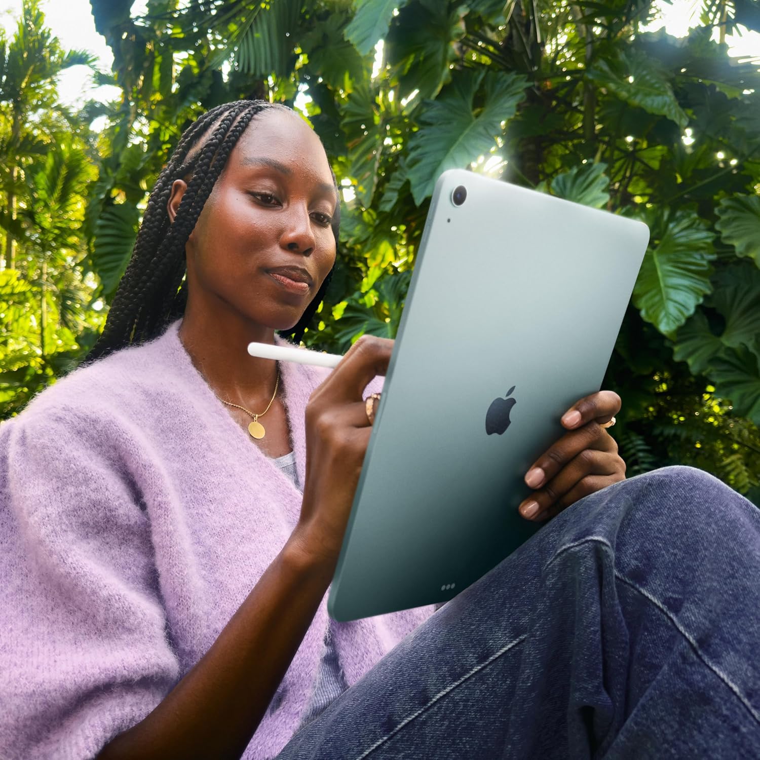 Apple iPad Air 13″ with M3 chip: Built for Apple Intelligence, Liquid Retina Display, 256GB, 12MP Front/Back Camera, Wi-Fi 6E, Touch ID, All-Day Battery Life — Space Grey - Image 6