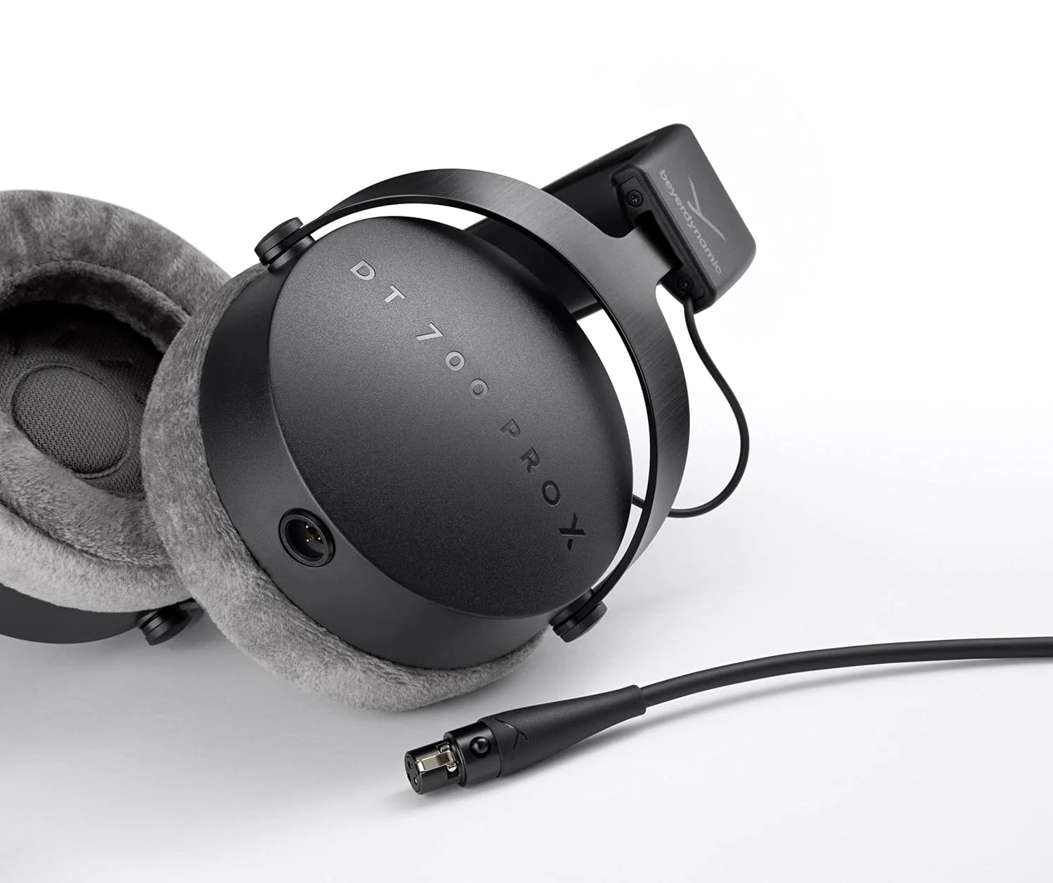 beyerdynamic DT 700 PRO X Studio Wired On Ear Headphones for Recording & Monitoring (Black) - Image 5