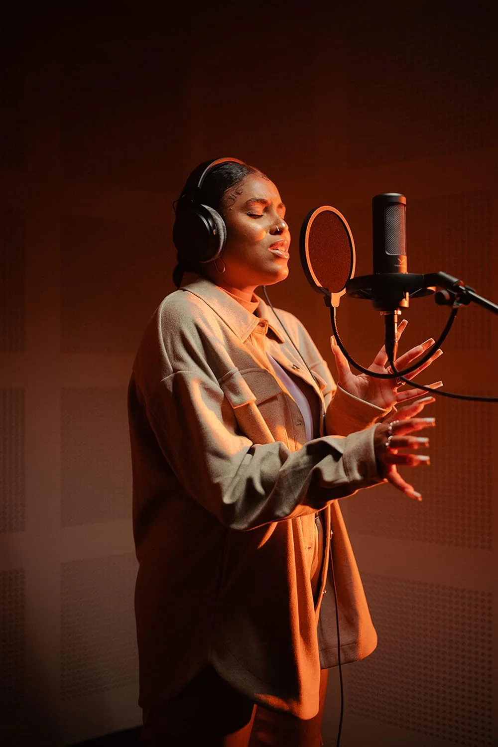 beyerdynamic M 90 PRO X True Condenser Microphone, Black - Image 3