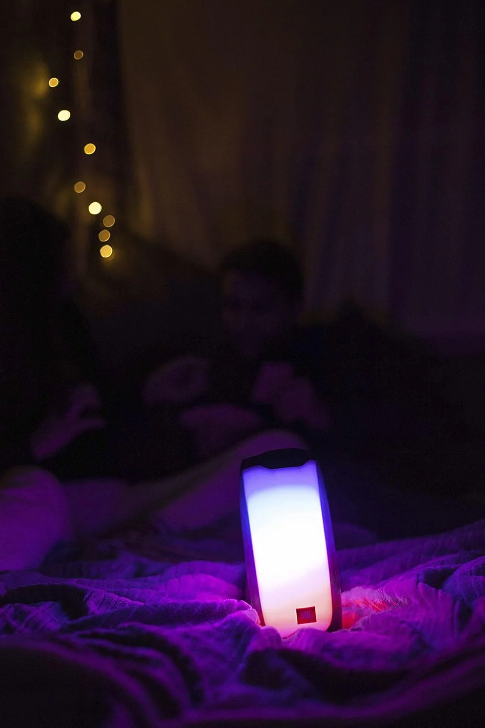 JBL Pulse 4, Wireless Portable Bluetooth Speaker with Customizable Ambient Lightshow, Signature Sound with Bass Radiator, PartyBoost, IPX7 Waterproof & Type C - Image 8