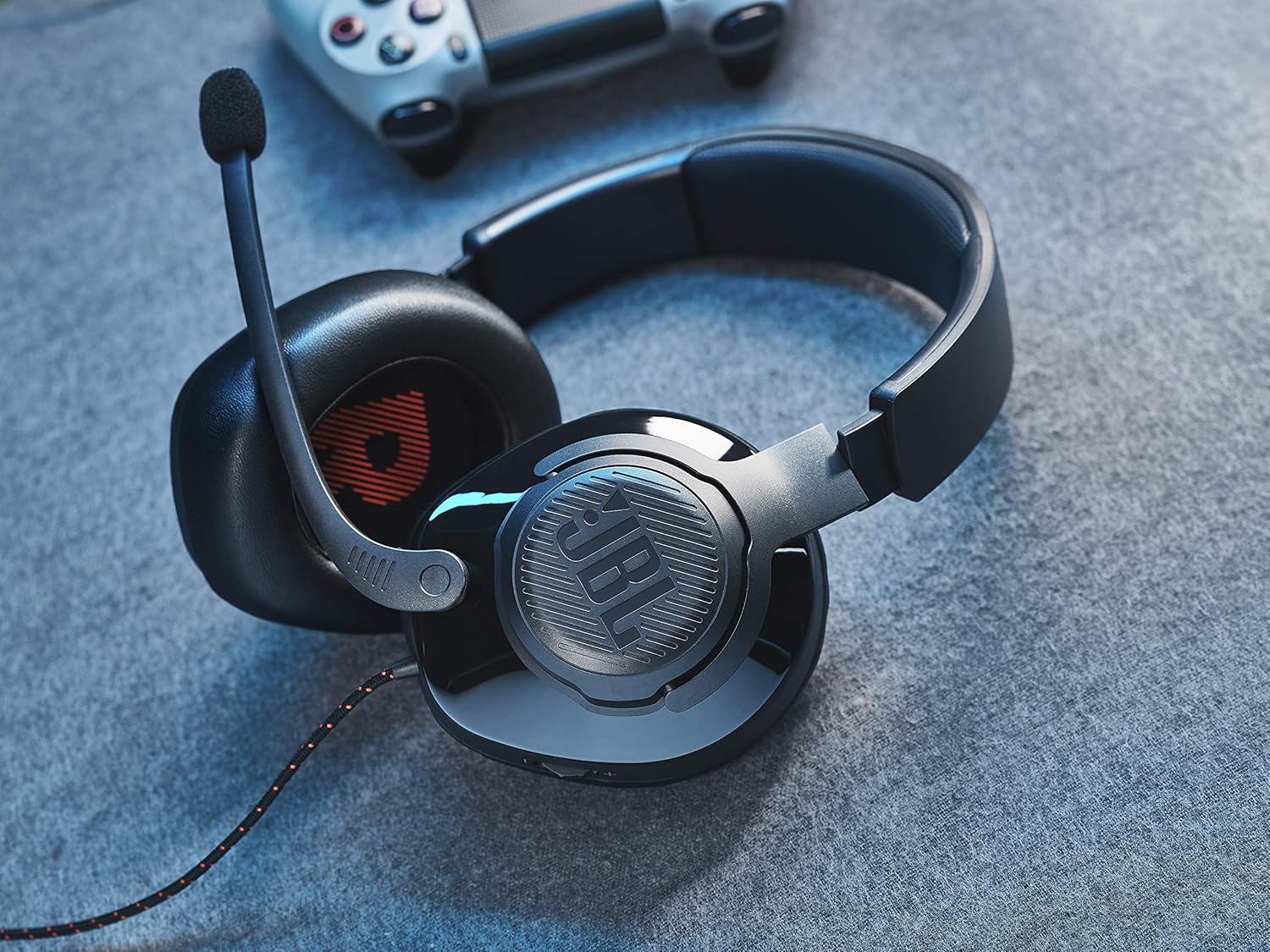 JBL Quantum 200 Wired Over-Ear Gaming Headphones- Black - Image 9