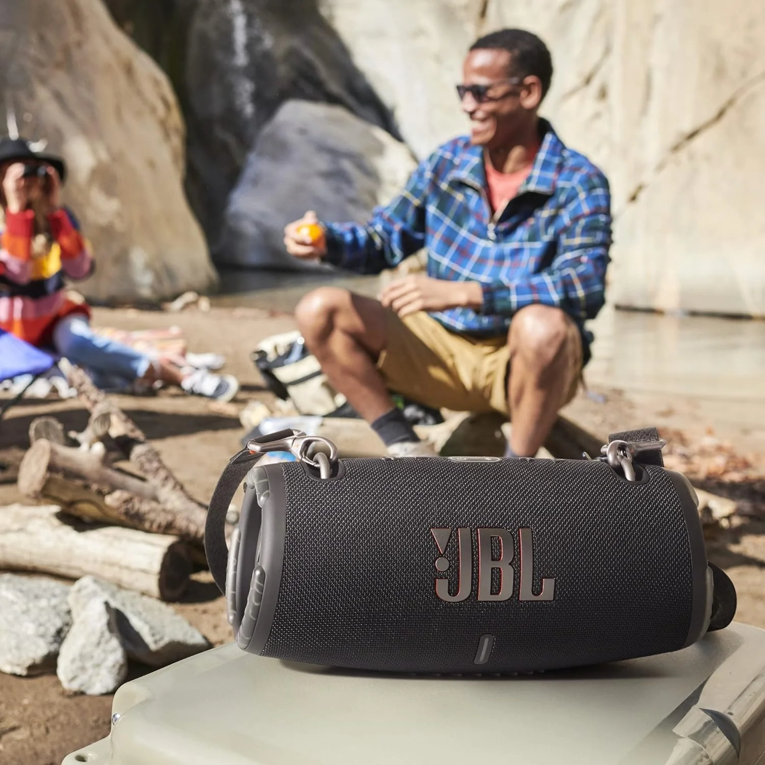 JBL Xtreme 3, Wireless Portable Bluetooth Speaker, Pro Sound with Powerful Bass Radiators, Built-in Powerbank, Partyboost, IP67 Water & Dustproof, AUX & Type C - Image 5