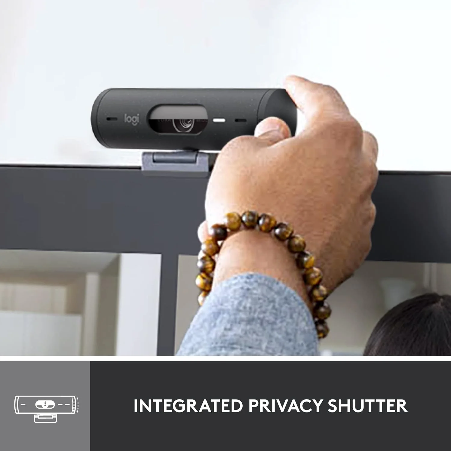 Logitech Brio 500 Full Hd Webcam with Auto Light Correction,Show Mode, Dual Noise Reduction Mics, Webcam Privacy Cover, Works with Microsoft Teams, Google Meet, Zoom, USB-C Cable - Graphite - Digital - Image 10