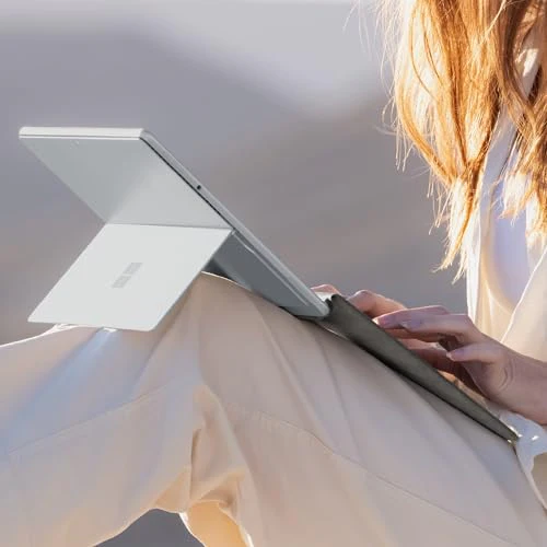 Microsoft Surface Pro 11 Keyboard with Slim Pen Platinum - EP2-01831 - Image 4