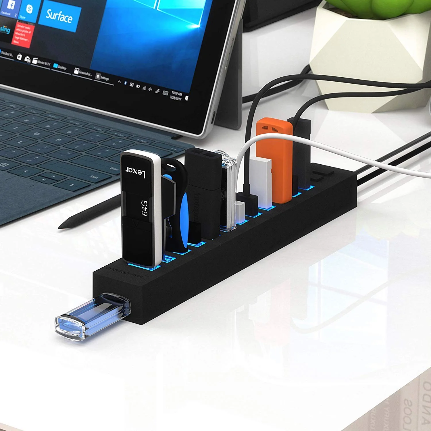 Sabrent 13 Port High Speed USB 2.0 Hub with Power Adapter and 2 Control Switches (HB-U14P) - Image 7