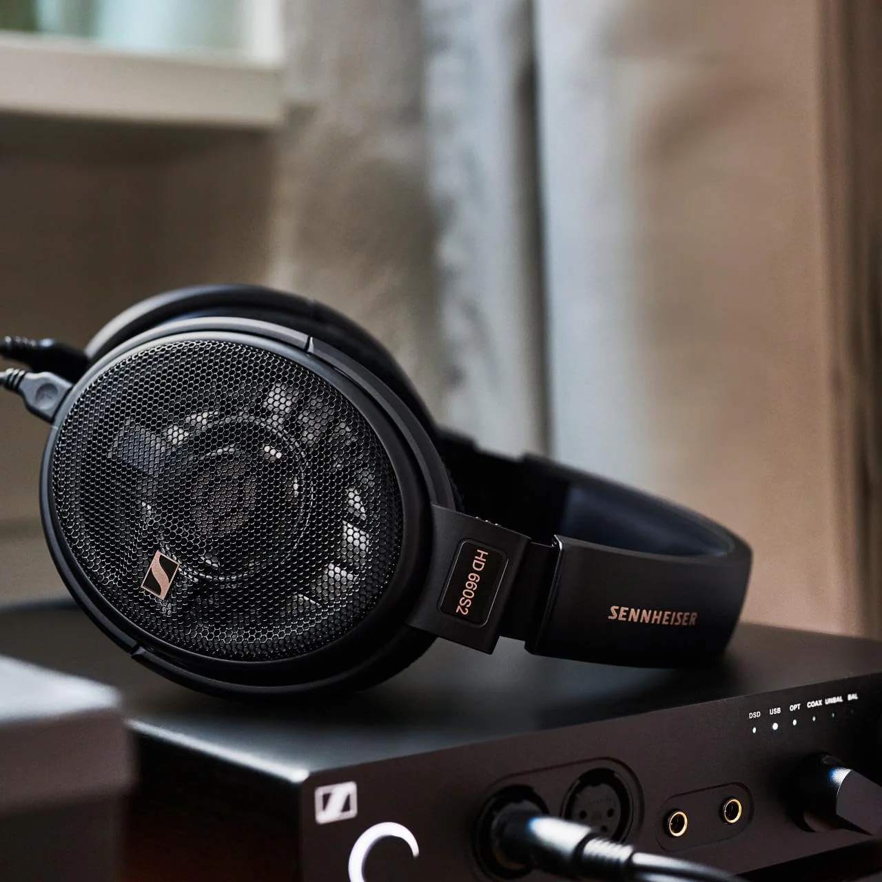 Sennheiser HD 660S2 Open‑Back Hi-Res Audiophile Headphones, Ultra‑Light Aluminum Voice Coil, Extended Sub‑Bass, 300 Ohm Impedance & Airflow Transducer, Plush Ear Cushions, Premium Comfort, 2Y Warranty - Image 4