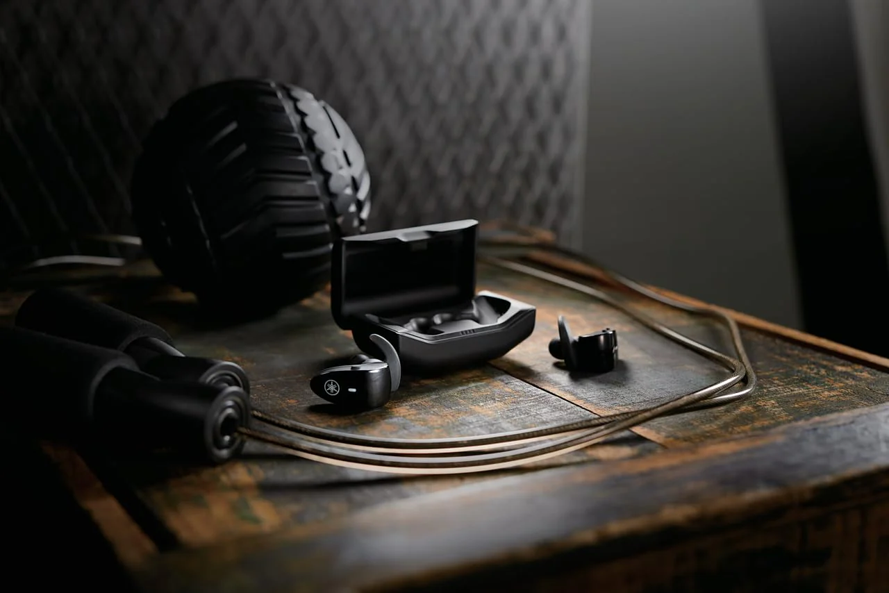 Yamaha Audio TW-ES5A True Wireless Sports in Ear Earbuds | True Sound, Bluetooth, aptX Adaptive, Secure Fit, Waterproof IPX7,Built-in Microphones for Clear Voice Calls - Image 5
